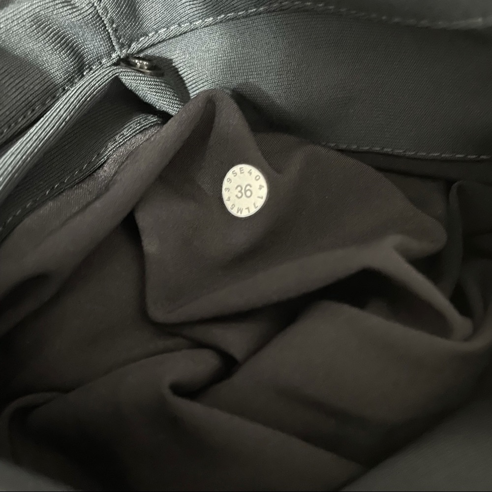 lululemon athletica Men's Teal Chinos - Picture 6 of 10